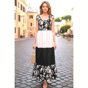 100% Cotton Maxi‎ Dress Size (S) - Summer Tiered Smocked Bow Tie Black & Cream